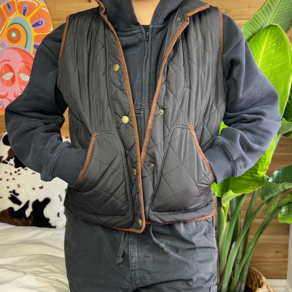 Ralph Lauren Quilted Vest - Picture 4 of 4